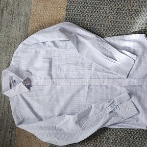 UNIQLO Men Dress shirt Size Medium Blue